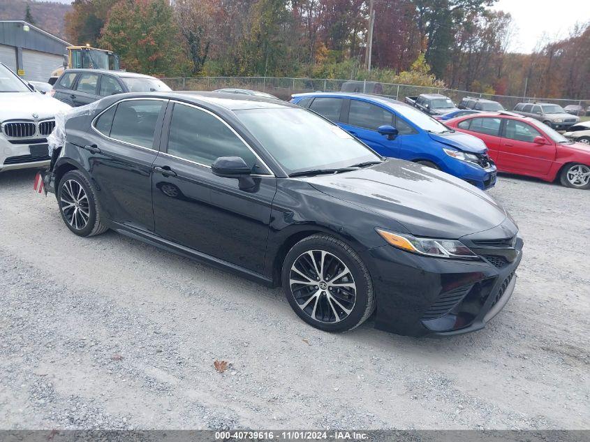 TOYOTA CAMRY SE 2020