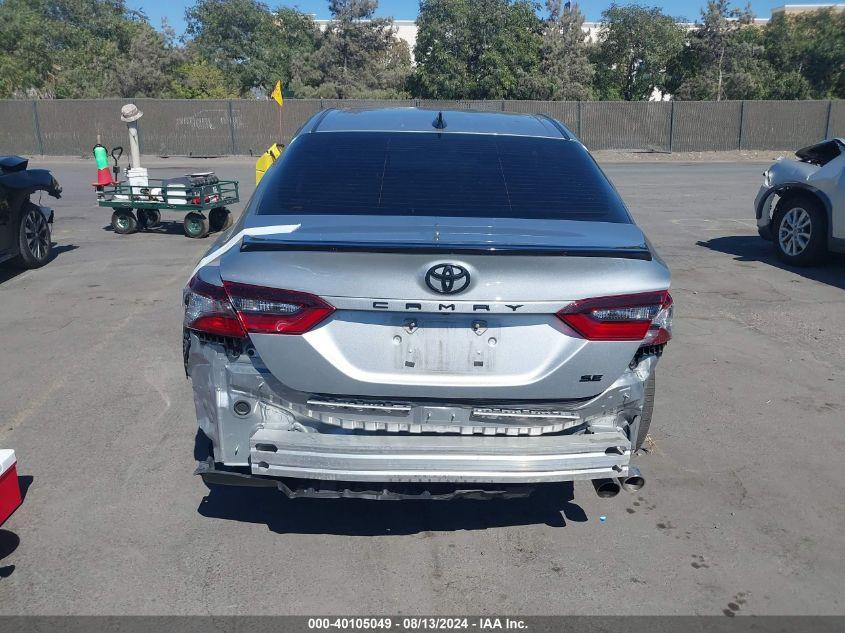 TOYOTA CAMRY SE NIGHTSHADE EDITION 2022