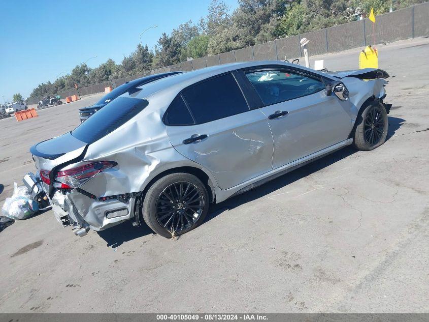 TOYOTA CAMRY SE NIGHTSHADE EDITION 2022