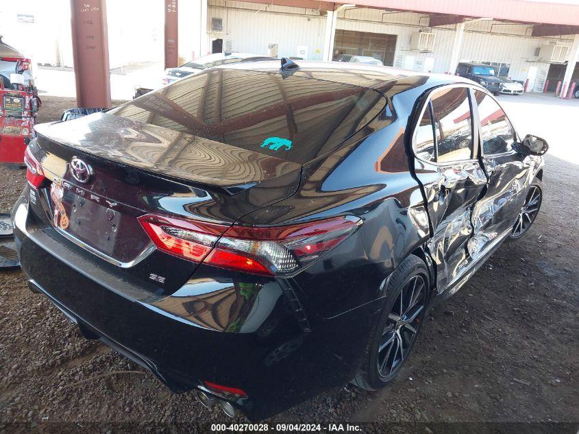 TOYOTA CAMRY SE NIGHT SHADE/SE 2024