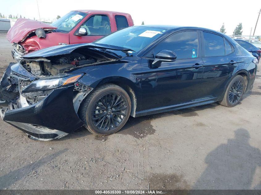 TOYOTA CAMRY SE NIGHTSHADE EDITION 2021