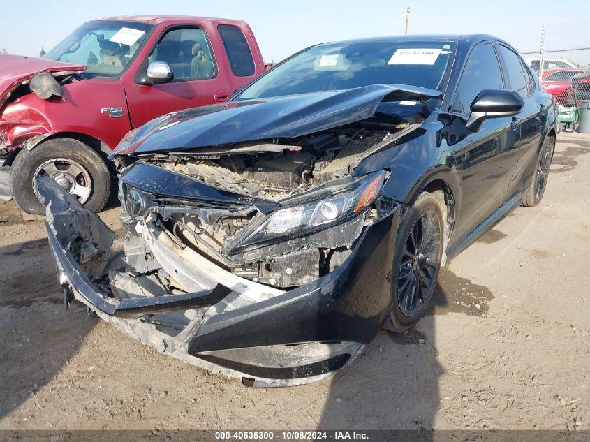 TOYOTA CAMRY SE NIGHTSHADE EDITION 2021