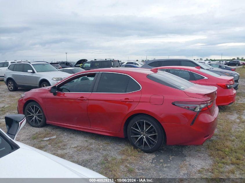 TOYOTA CAMRY SE 2022