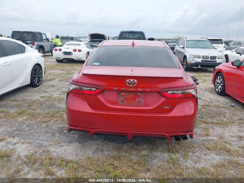 TOYOTA CAMRY SE 2022