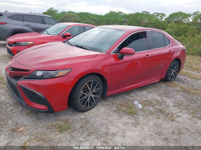 TOYOTA CAMRY SE 2022