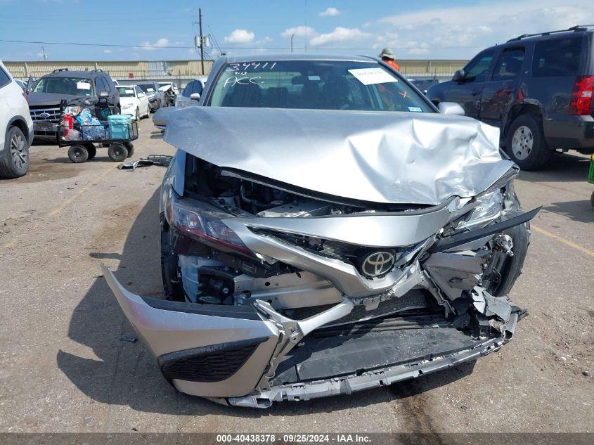 TOYOTA CAMRY SE 2024