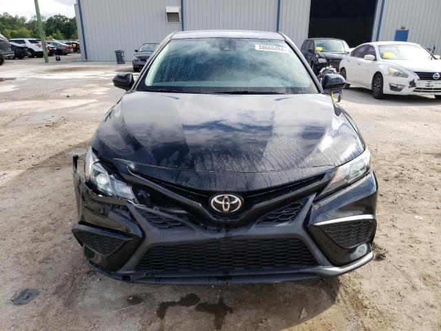 TOYOTA CAMRY SE 2021