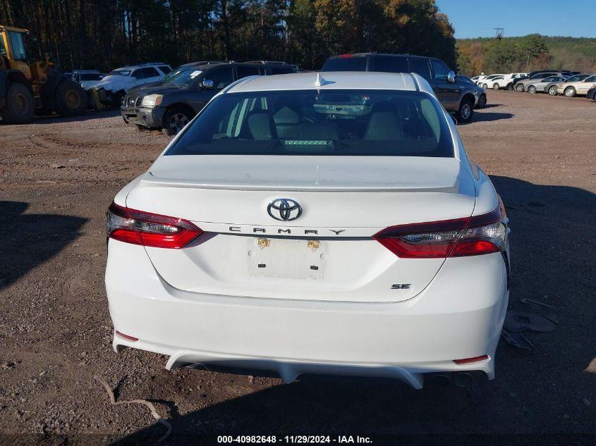 TOYOTA CAMRY SE/SE NIGHT SHADE 2022