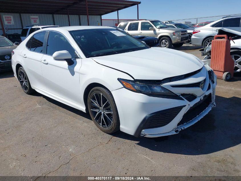 TOYOTA CAMRY SE 2022