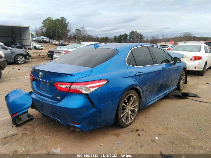 TOYOTA CAMRY SE 2020