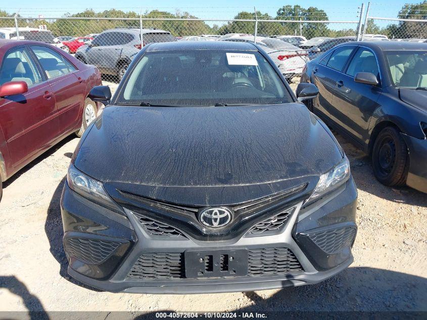 TOYOTA CAMRY SE/SE NIGHT SHADE 2021