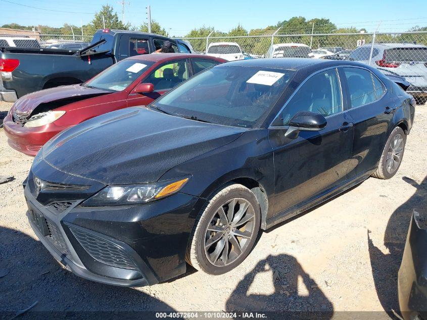 TOYOTA CAMRY SE/SE NIGHT SHADE 2021