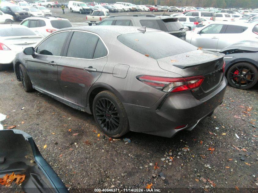 TOYOTA CAMRY SE 2024