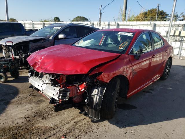 TOYOTA CAMRY SE 2021