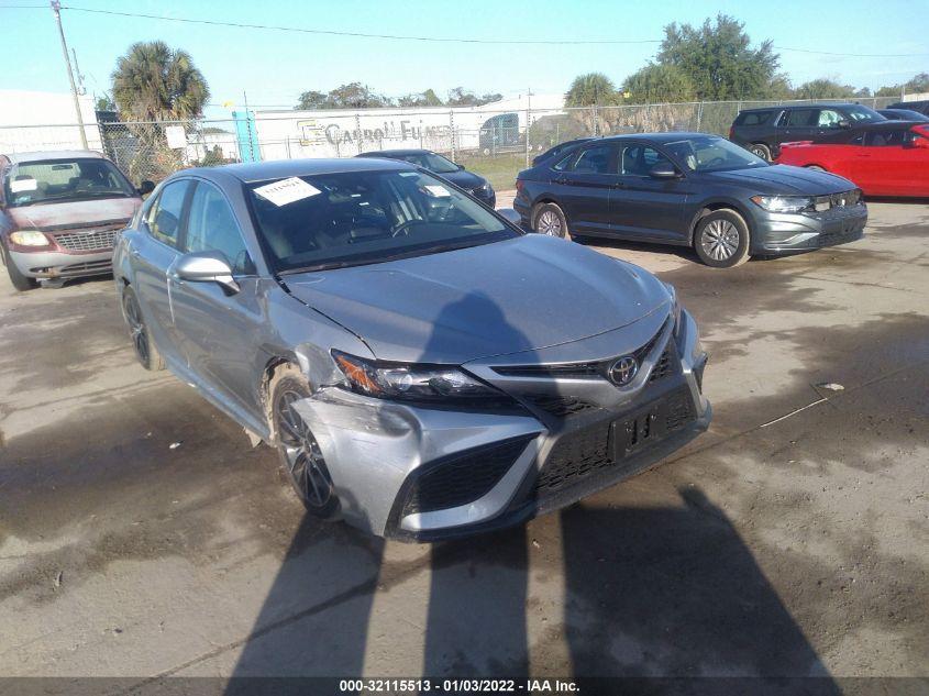 TOYOTA CAMRY SE 2021