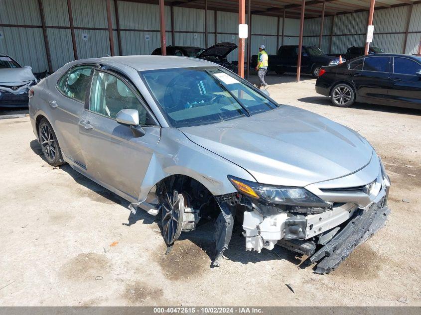 TOYOTA CAMRY SE 2021