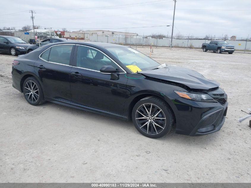 TOYOTA CAMRY SE AWD 2022