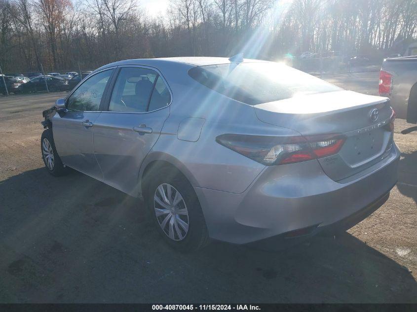 TOYOTA CAMRY LE HYBRID 2022