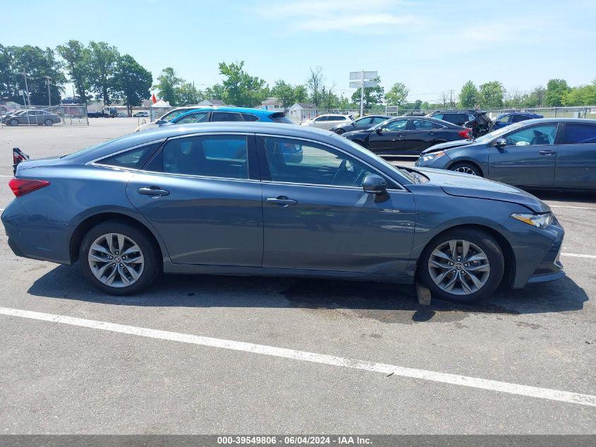 TOYOTA AVALON XLE 2022