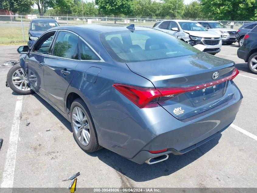 TOYOTA AVALON XLE 2022