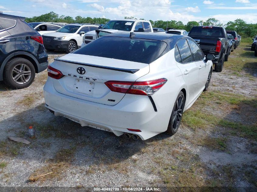 TOYOTA CAMRY TRD/XSE 2020