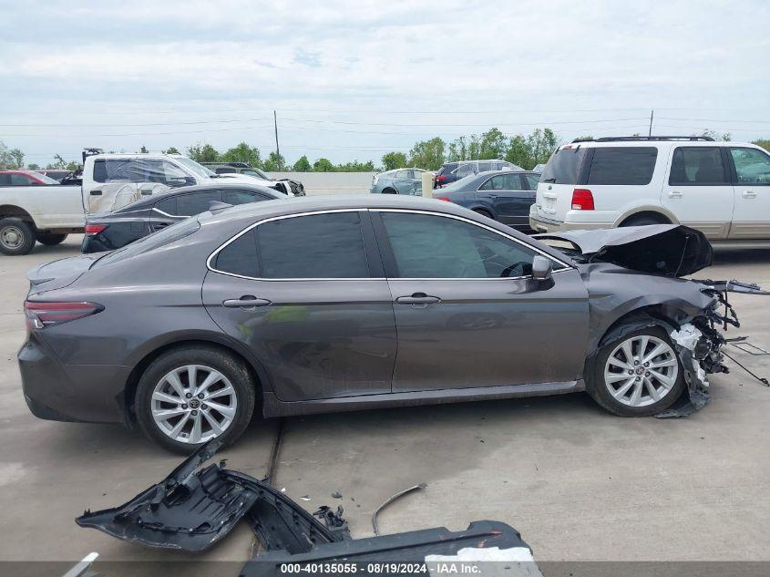 TOYOTA CAMRY LE 2022