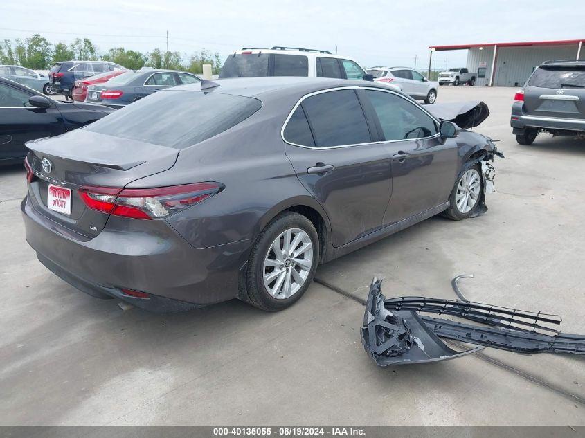 TOYOTA CAMRY LE 2022