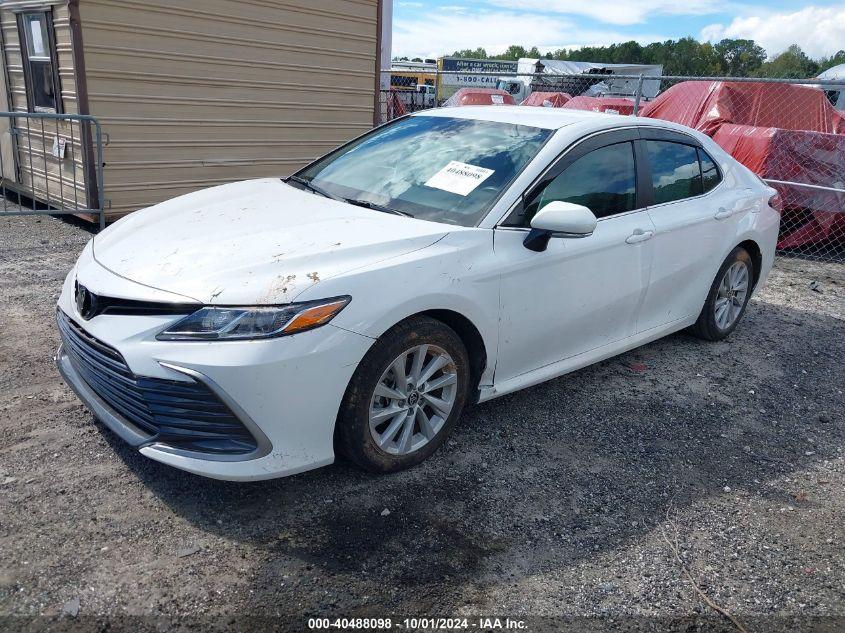 TOYOTA CAMRY LE 2022