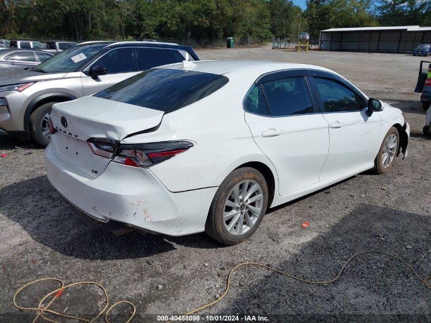 TOYOTA CAMRY LE 2022