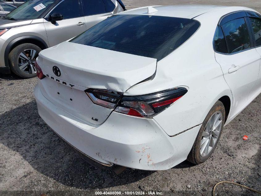 TOYOTA CAMRY LE 2022