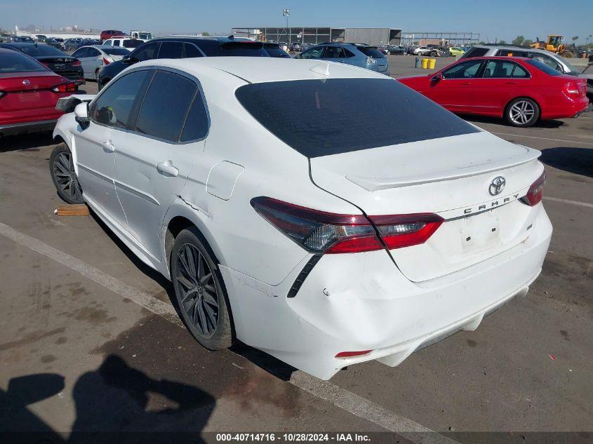 TOYOTA CAMRY SE 2022