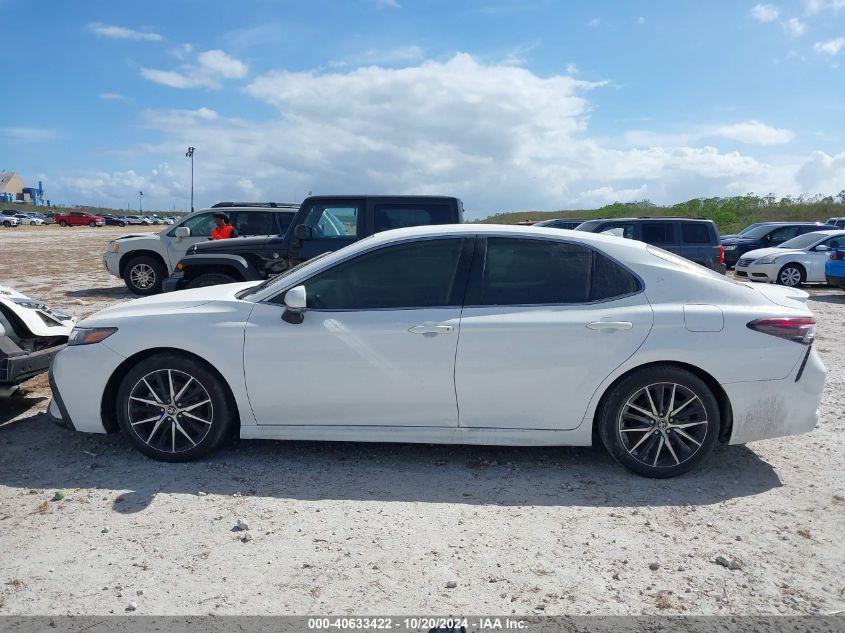 TOYOTA CAMRY SE 2022