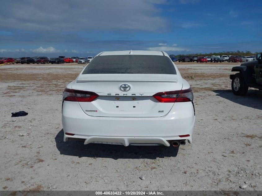 TOYOTA CAMRY SE 2022