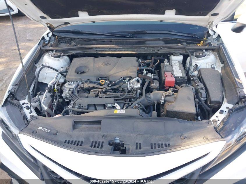 TOYOTA CAMRY SE 2022