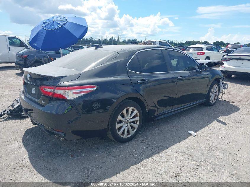 TOYOTA CAMRY SE 2023