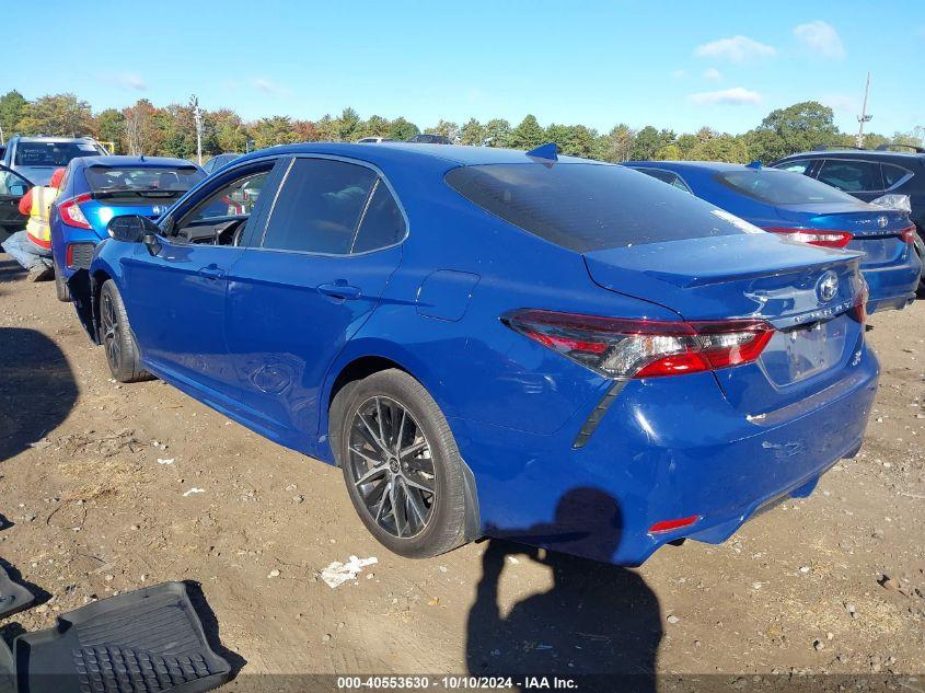 TOYOTA CAMRY SE AWD 2023