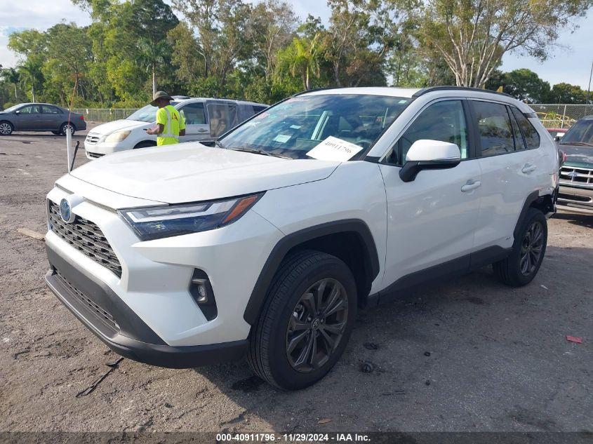 TOYOTA RAV4 HYBRID XLE PREMIUM 2023