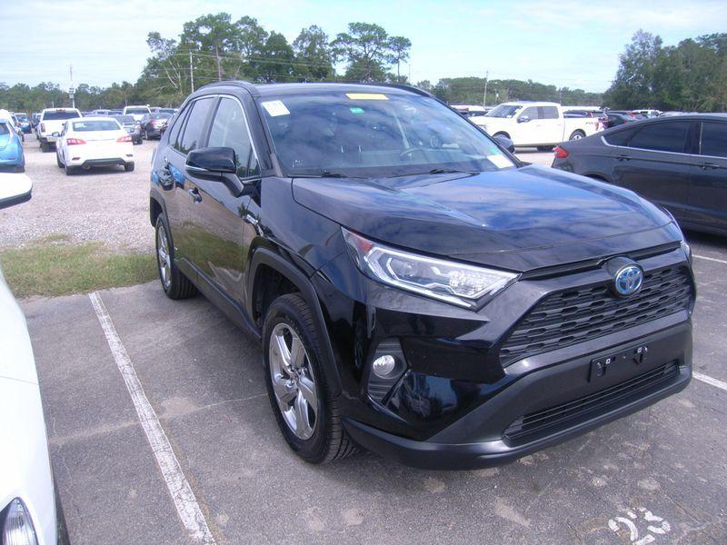 TOYOTA RAV4 HYBRID XLE PREMIUM 2021