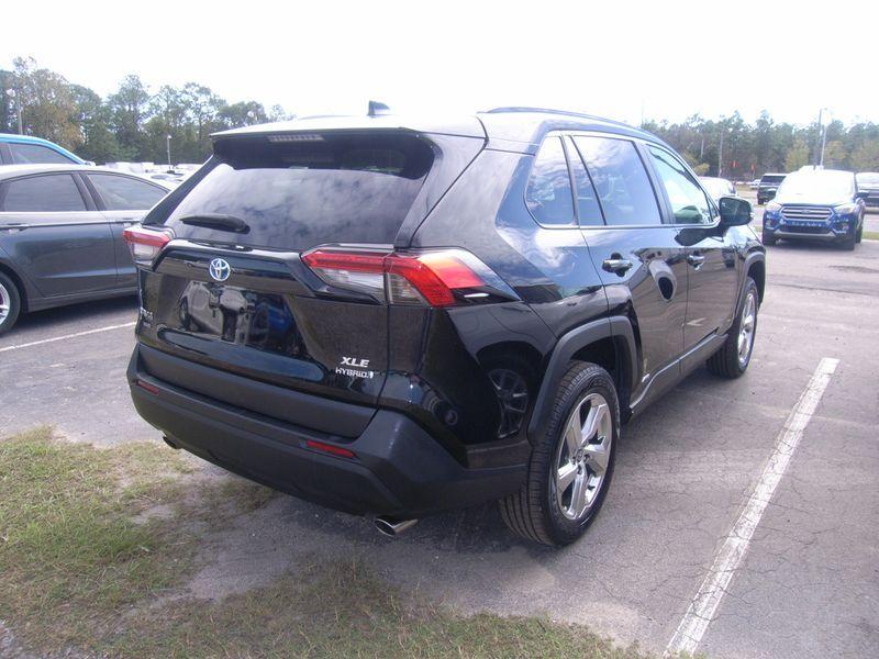 TOYOTA RAV4 HYBRID XLE PREMIUM 2021