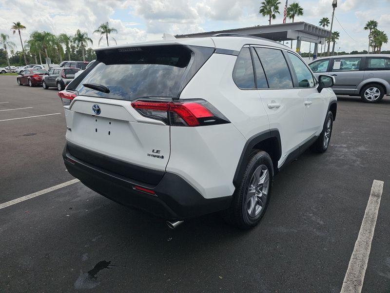 TOYOTA RAV4 HYBRID LE 2023