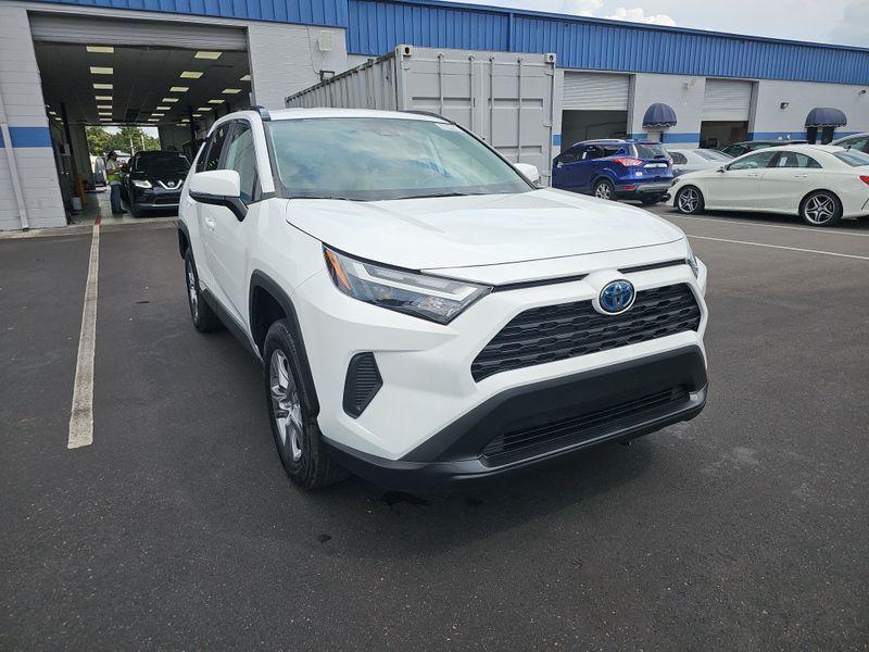 TOYOTA RAV4 HYBRID LE 2023