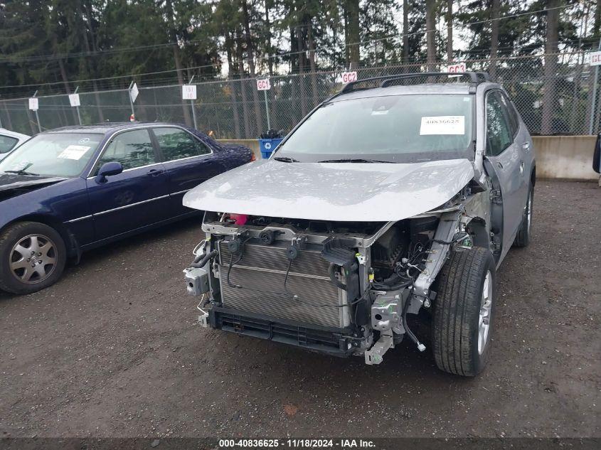 TOYOTA RAV4 HYBRID XLE 2021