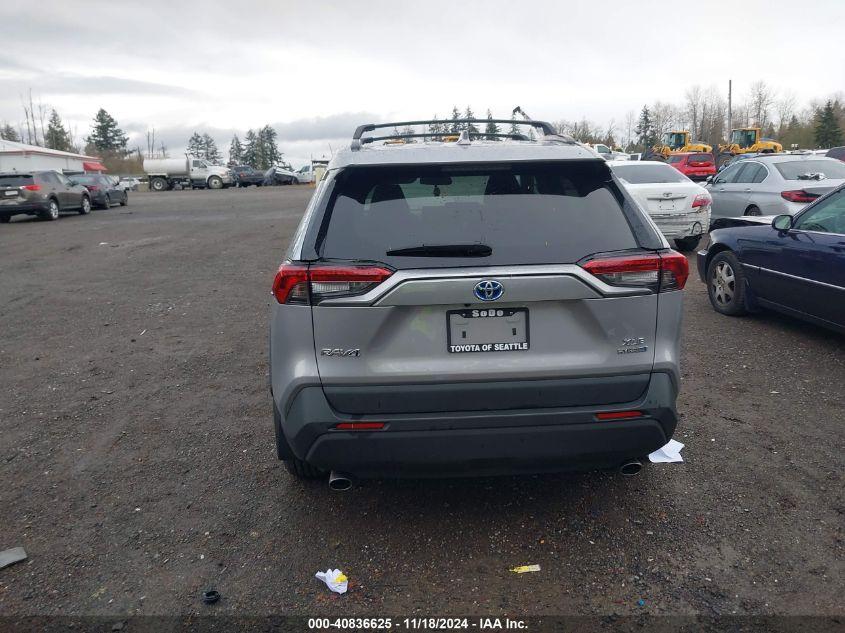 TOYOTA RAV4 HYBRID XLE 2021