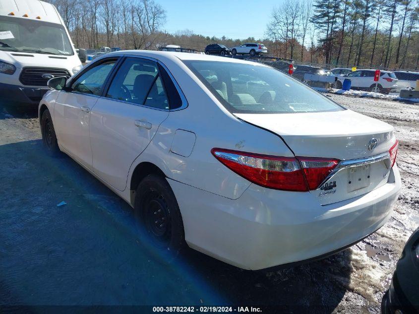 TOYOTA CAMRY LE 2015