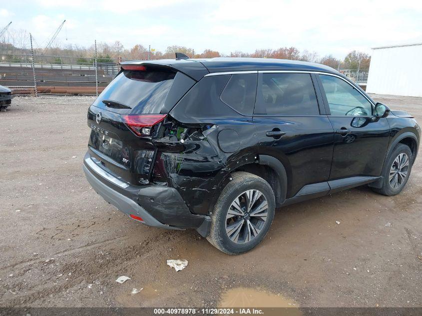 NISSAN ROGUE SV FWD 2022