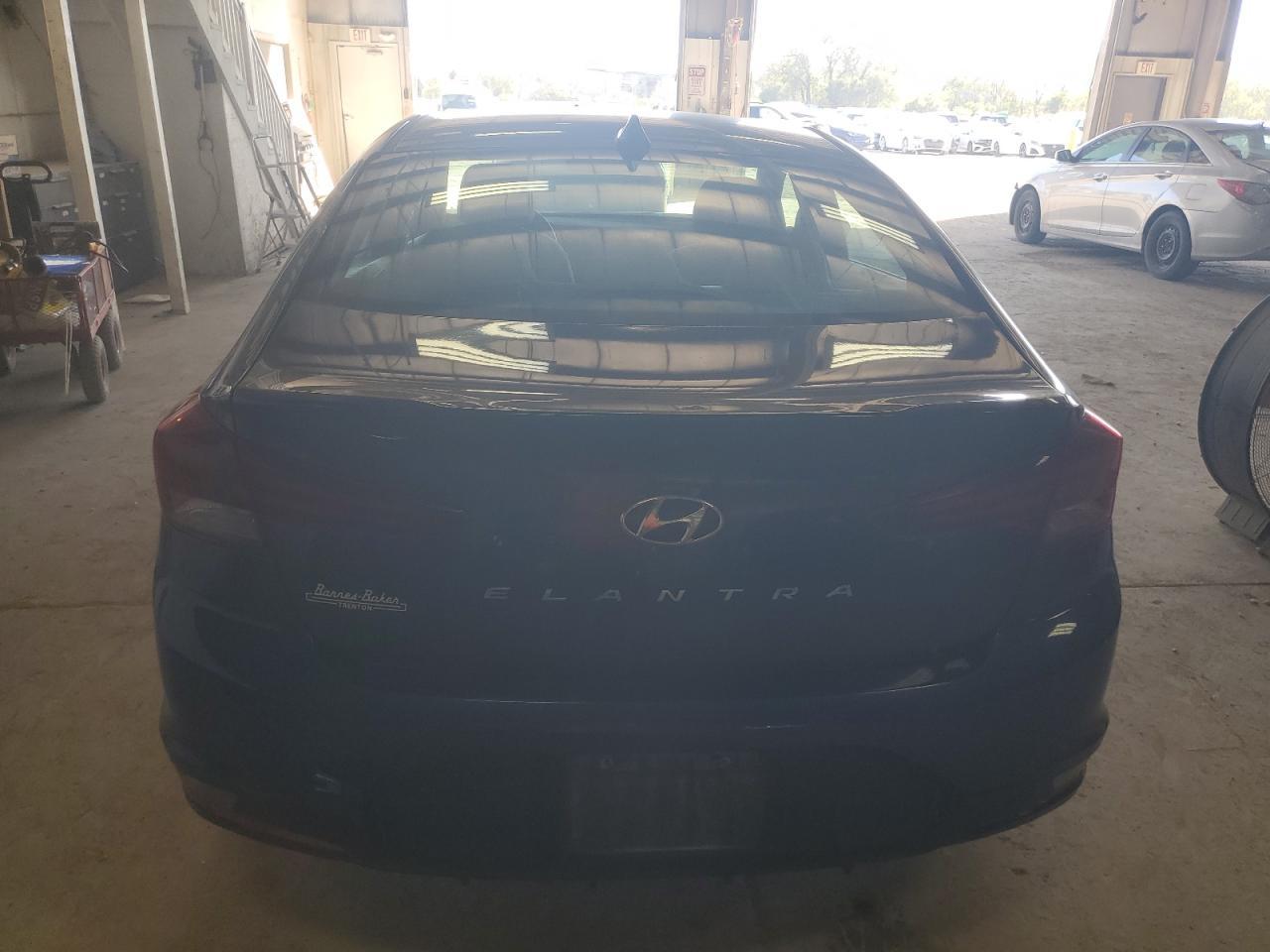 HYUNDAI ELANTRA SE 2020