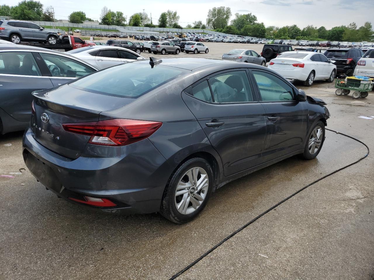 HYUNDAI ELANTRA SE SE 2020