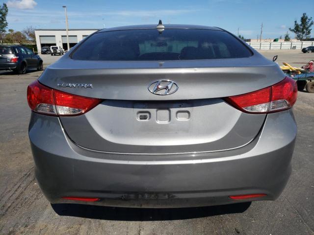 HYUNDAI ELANTRA GL 2013