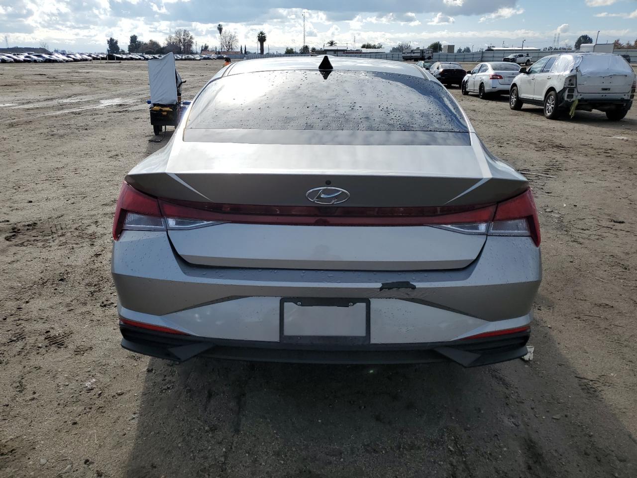 HYUNDAI ELANTRA SE SE 2021