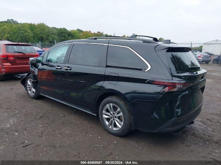 TOYOTA SIENNA WOODLAND EDITION 2023